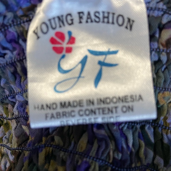 Young Fashion flowing strapless Hawaiian shirt - Picture 9 of 9